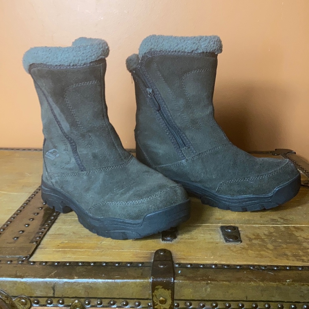 Sorel waterfall 1964 boots